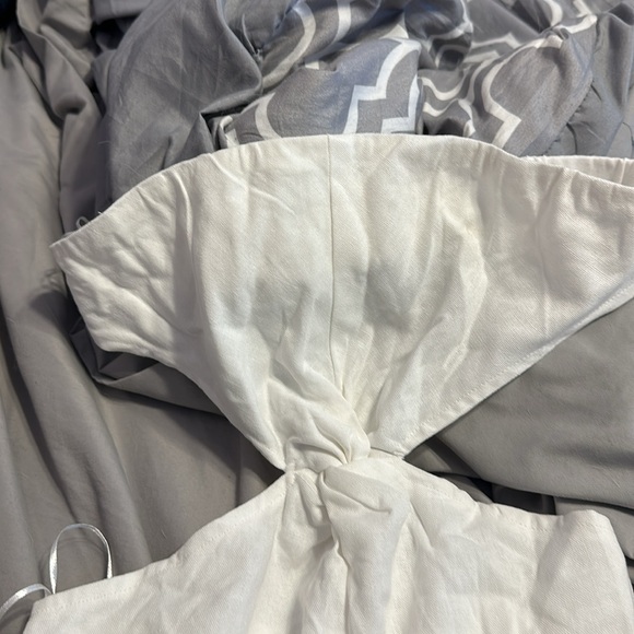 Never worn linen dress - Picture 2 of 6